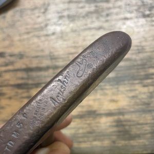 Acushnet Bullseye Putter
Double sided